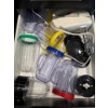 Image 2 : Magic Bullet w/ Assorted Cups & Mixer