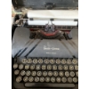Image 2 : Antique Smith & Corona Typewriter w/ Hard Shell Case