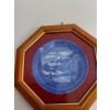 Image 2 : Decorative Collectable Plates in Shadow Boxes 13T (3 Count)