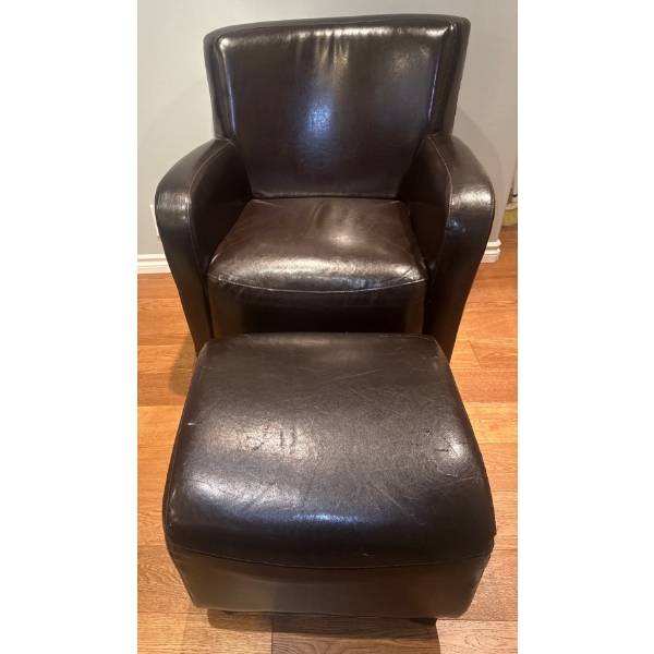 Black Leather Club Chair & Matching Ottoman "Tub Chair"  31x31x35"tall 