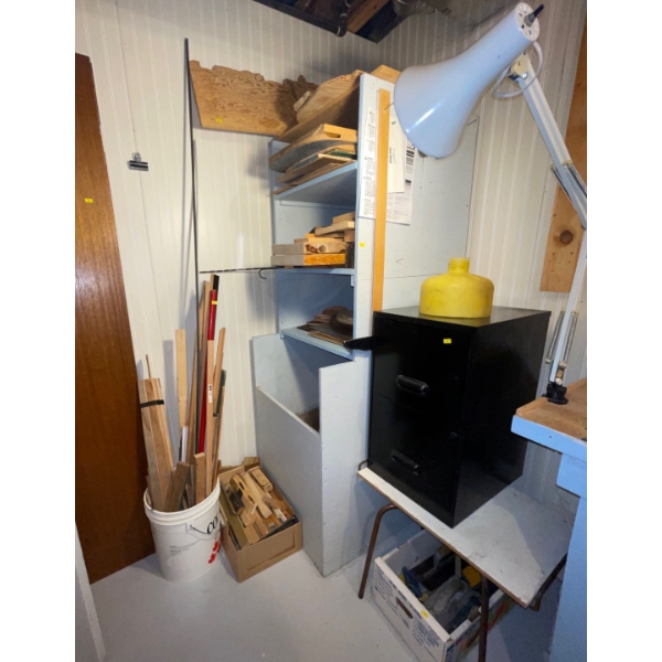 2 Standard Interior Doors w/ Filing Cabinet Trowel Collection & Project Wood Pieces 