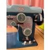 Image 7 : vintage arrow, super automatic, sewing machine with accessories, sewing desk and several bobbins of 