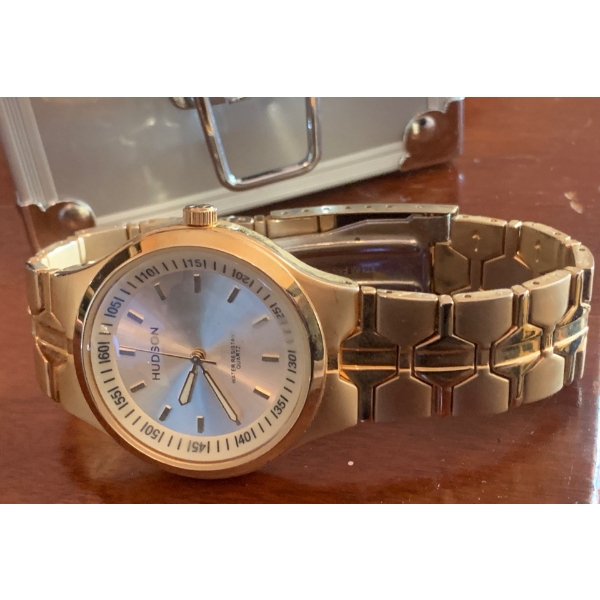 Hudson Men's Time Piece Quartz w/ Hard Shell Box