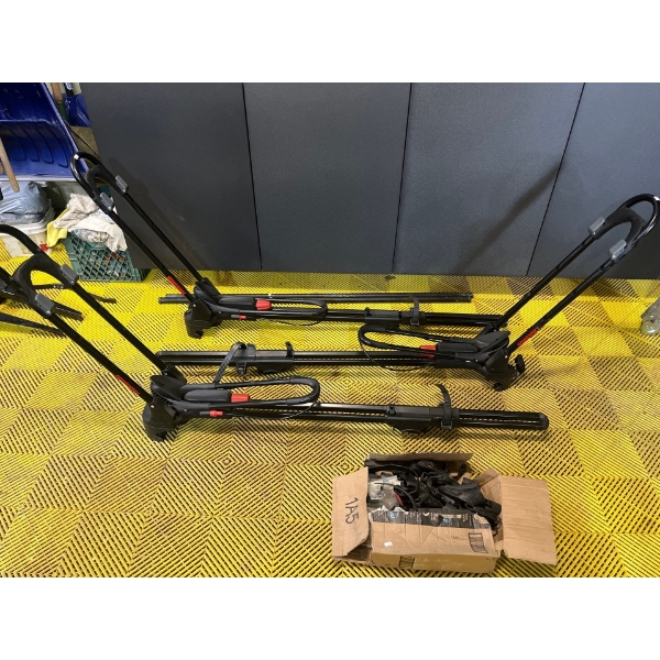 Yakima Highroad Front loader Bike racks X 3 For Roof Comes With All Accessories $1500 new 