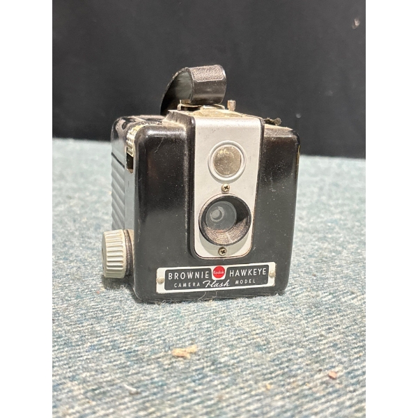 Kodak Brownie Hawkeye Flash Model Camera
