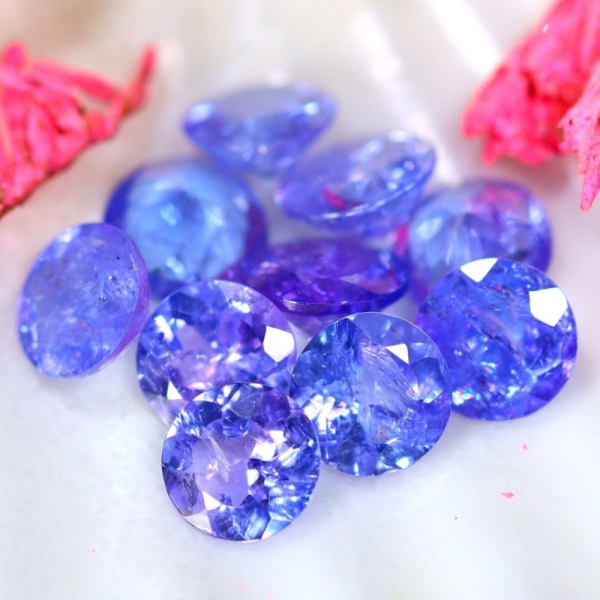 4.39 ct Certified Purple/Blue Tanzanite gemstone Parcel ($3,293 Appraisal)