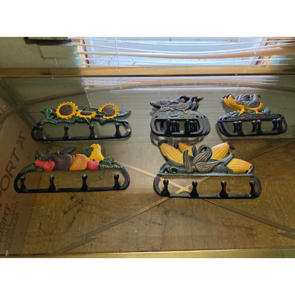 Cast Iron Wall Hangers 