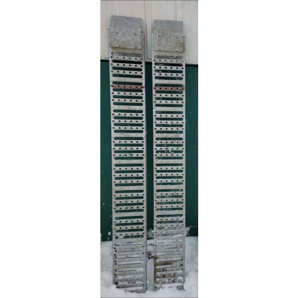 Metal Grate Shipping Ramps 