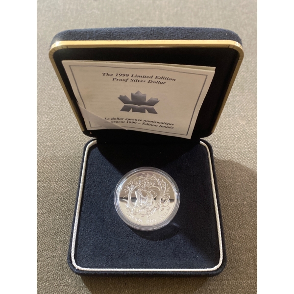 1999 Limited Edition Canadian Silver Dollar With Case and COA