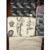 Image 3 : Luxurious Fabric Squares - Quilter's Fat Quarters - Kitty Cat Patternn & More 