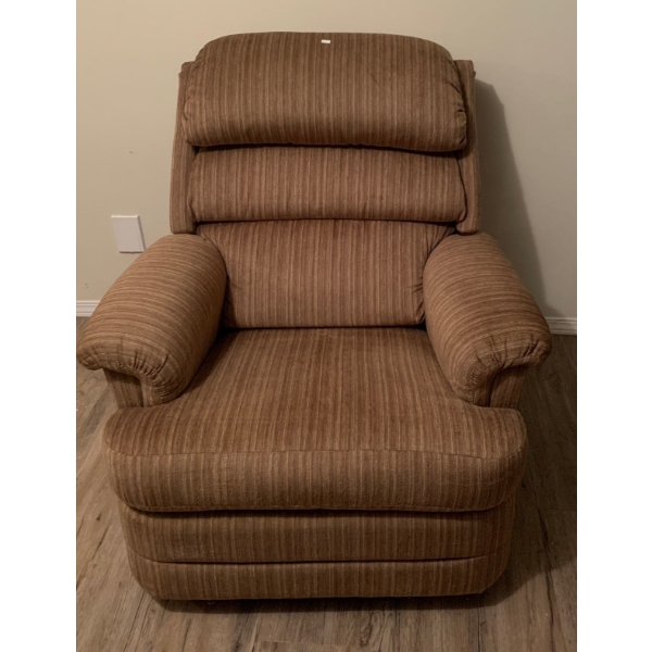 Vintage La-Z-Boy Single Seat Rocking Chair - 35W, 40D, 38T		