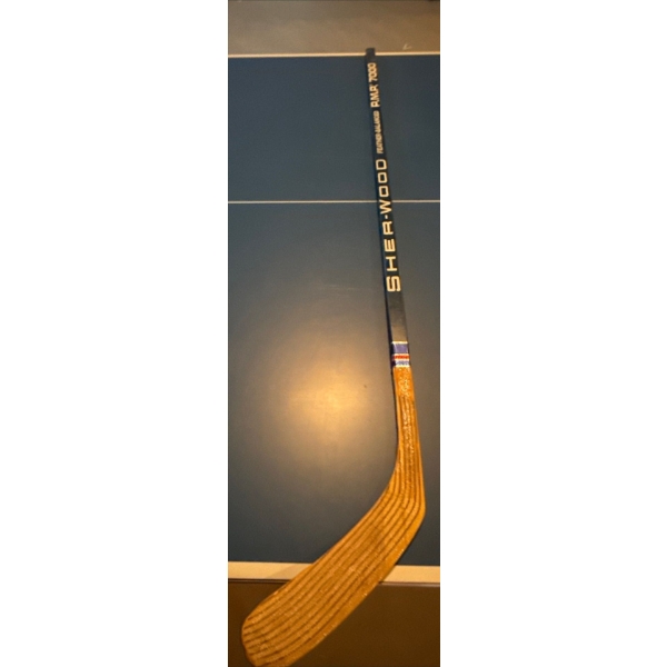 Glen Sather Sherwood Feather Balanced RMR 7000 Hockey Stick