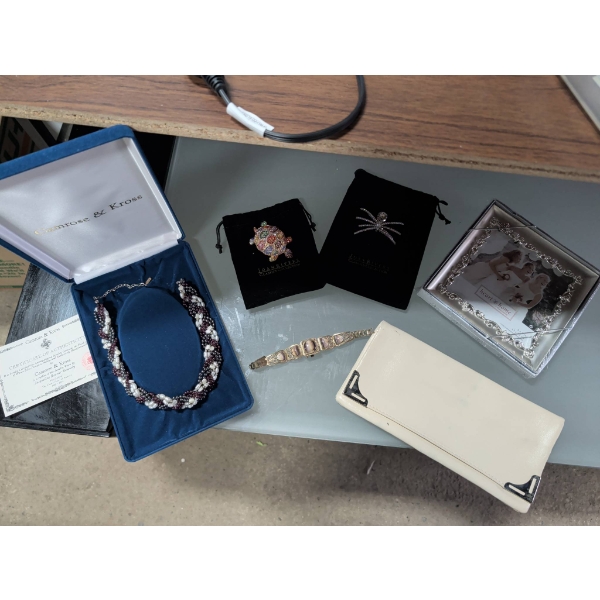 Jewelry and Accessories Featuring Camrose & Kross, Joan Rivers, and Heart & Home