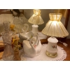 Image 1 : Mello Yello Shelf Accessories Lamp Vase Book Ends & More