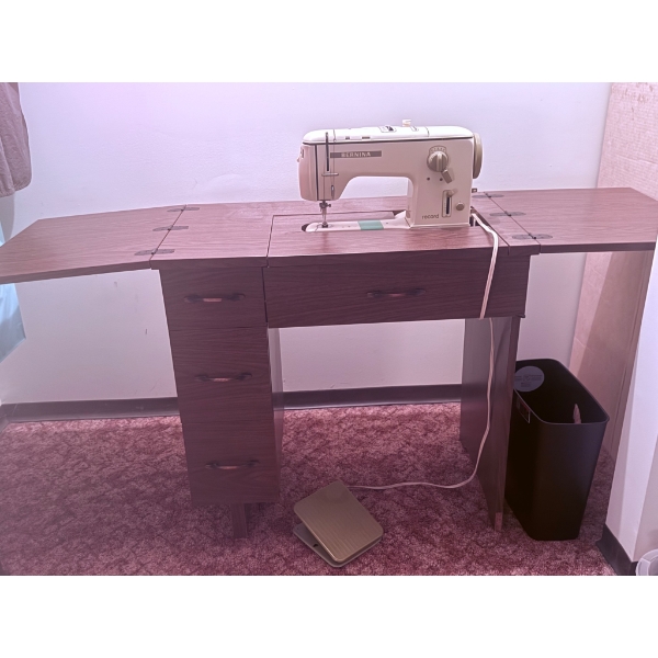 Bernina Record Sewing Machine With Fold-Out Cabinet and Accessories
