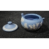 Image 3 : 1953 Wedgwood Pale Blue Jasperware Set 