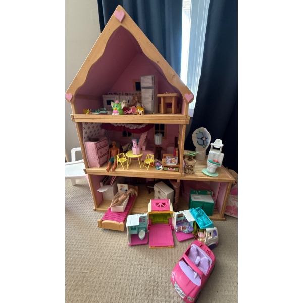 Vintage Doll Mansion w/ Contents 42x16x47