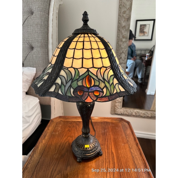 Tiffany Style Lamp - 18W, 27T