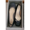 Image 9 : Womens Shoe Collection (Size 8-9) Featuring Naturalizer & Walking Cradles  in Like New Condition 
