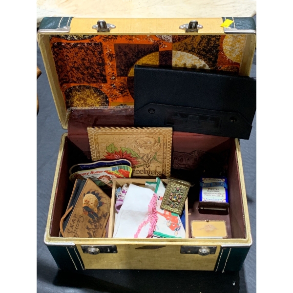 Vintage Toiletries Travel Case, includes contents