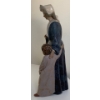 Image 2 : LLADRO 'Charity' Figurine  - 16.5T 