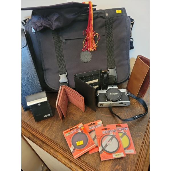 Rolliecord SL35E Camera w/ Genuine Leather Fashion Accessories Laptop Bag Grad Cap & More
