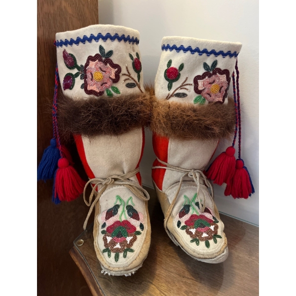  vintage handmade deer moccasins very intricate beating amazing condition, museum quality 13” height