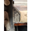 Image 6 : Vintage Raymond MF'G CO. of Guelph Sewing Machine and Table 34 W, 18 D, 31 T 