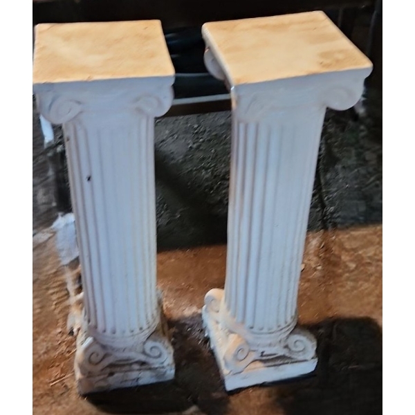 Pair of Decorative Pillars 9 W, 9 D, 31 T 
