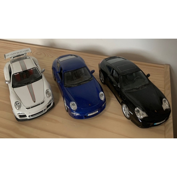 Maisto Porsche 911 Carrera 4S Scale 1/18, Porsche 911 Carrera Scale 1/18, Porsche GT3 RS 4.0 1/18 