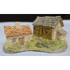 Image 1 : Hand Carved 'Hay Barn' By David Winter