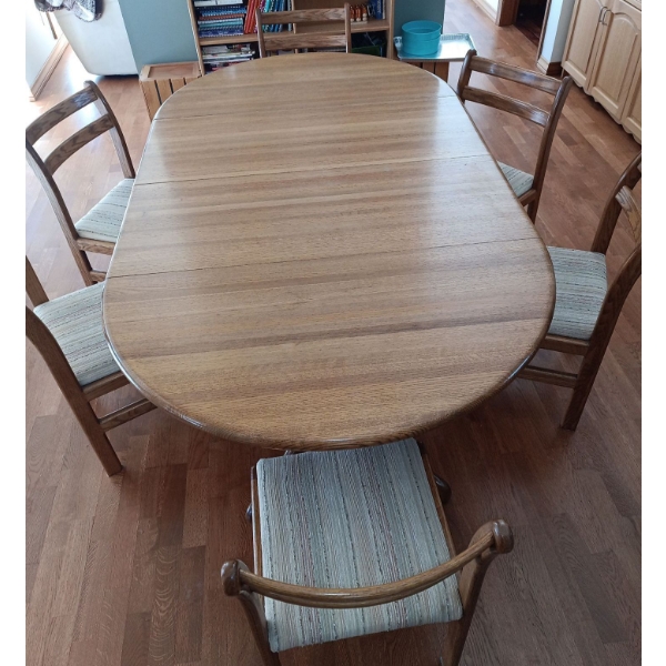 Gorgeous Large Teak Dining Table, in Good Condition, With Leaf & 6 Chairs - 81L, 46W, 29T