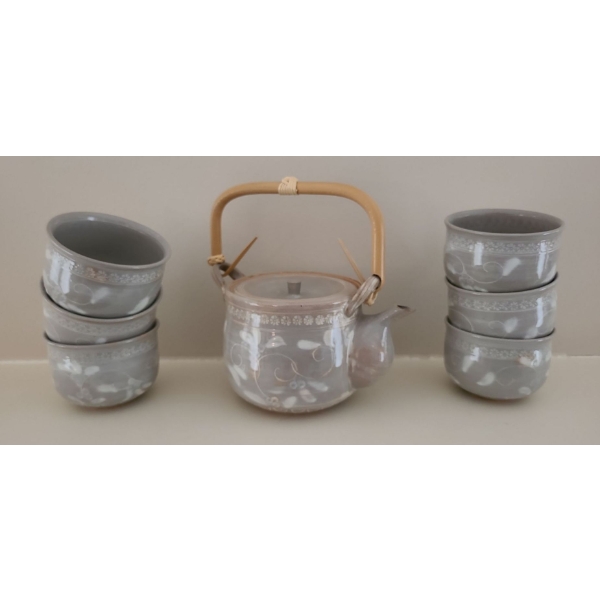 Oriental Gorgeous Tea Set - 6 Cups, 1 Teapot 