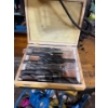Image 2 : Delta drill press with several bits and vice