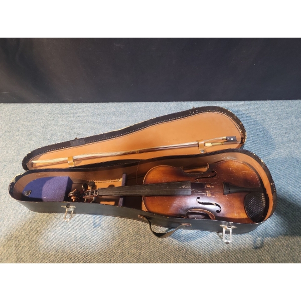 Dark Brown Violin, Bow & Case