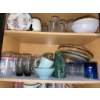 Image 3 : Contents of Kitchen Cupboard