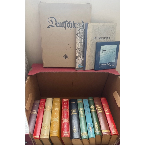 Vintage German Book Collection - Deutfchland & More