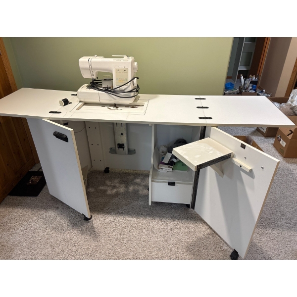 kenmore 22 Sewing Machine With Storage Cabinet l73' W19" H 30" 