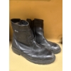 Image 2 : Men's Boots and Athletic Shoes Size 11