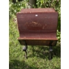 Image 5 : Ideal Cast Iron and Wood School Desk Pat. 1891