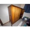 Image 2 : Mid Century Console Table Storage Cabinet 
