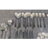 Image 3 : 64 PC Heritage Silversmiths 18/10 Stainless Steel Flatware Set