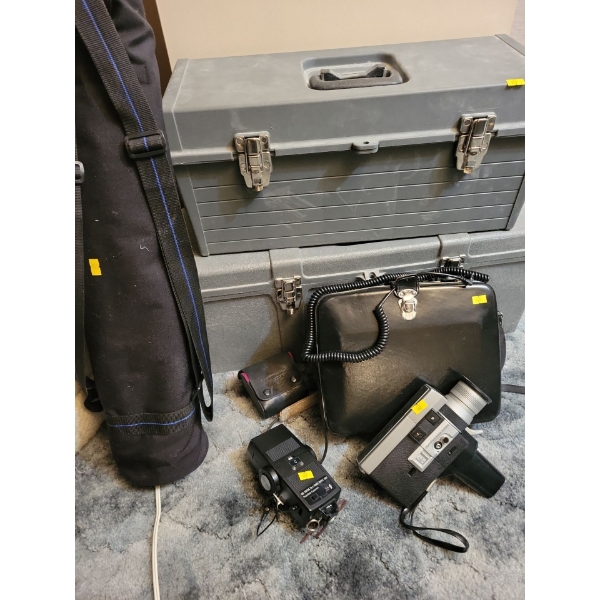 CANON Auto Zoom SUPER 8 VIVITAR Power Supply Tripod & Pair of Camera Containers w/ Contents