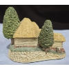 Image 5 : Hand Carving 'Tythe Barn' Miniature  By David Winter 