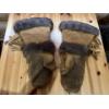 Image 2 : Hand Made leather and fur gloves with indigenous beef work on the front of the mitts