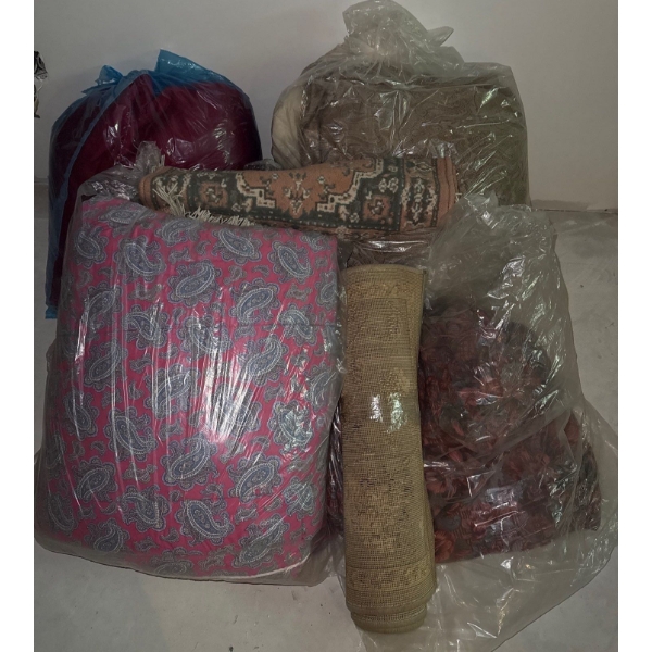 Mystery Linens & Small Rugs 