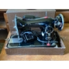 Image 1 : Portable Coronado Electric Sewing Machine
