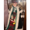 Image 2 : Porcelain Ashton Drake Doll The Grandmothers Dress & LA Collection Artisan Doll (17T) 