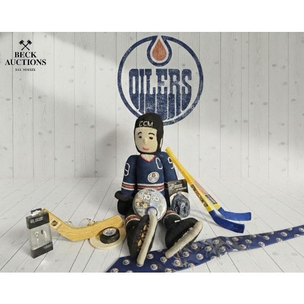 Collection Oilers Merchandise Including Bleacher Creatures Kuricha Plush Toy Of Connor McDavid