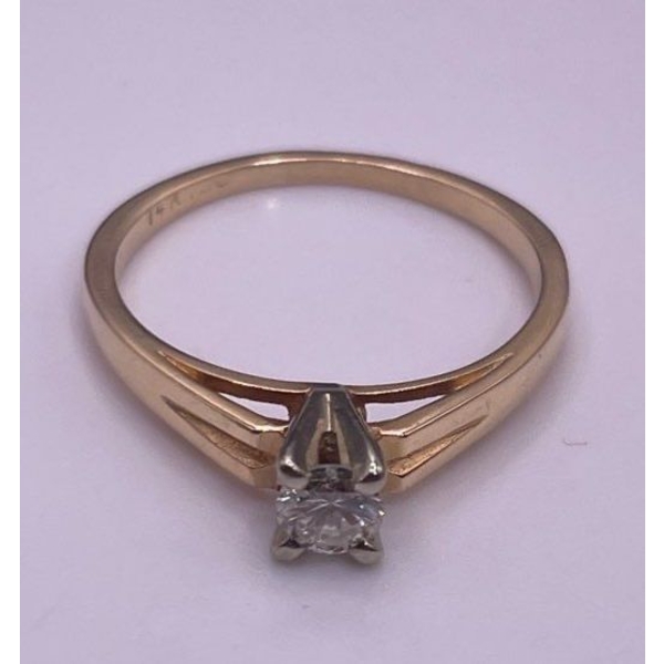One Lady's Solitaire Diamond Ring 14K YG, Weighs 2.1g 